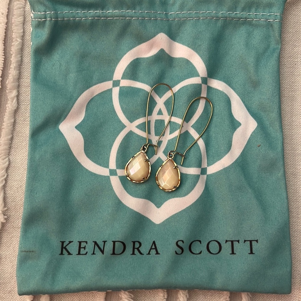 Kendra Scott gold & pearl earrings
